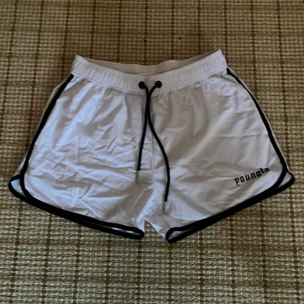 Brand: YoungLA
Size: Medium 
Color: White